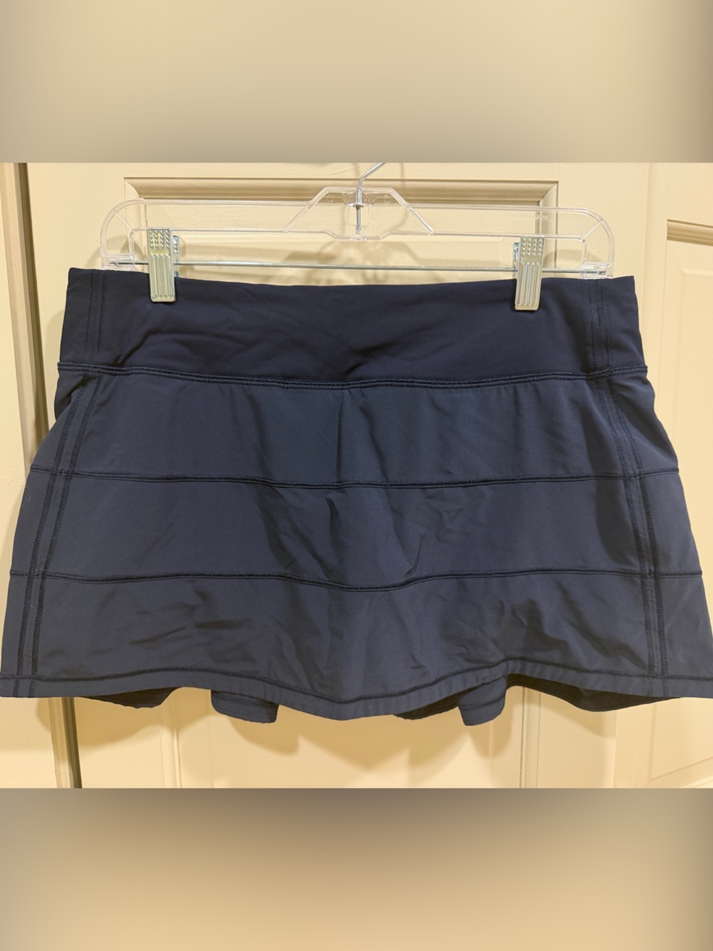 Lulu Lemon Women’s athletic skirt